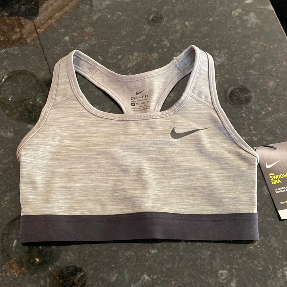 NWT Nike Swoosh Bra XS
